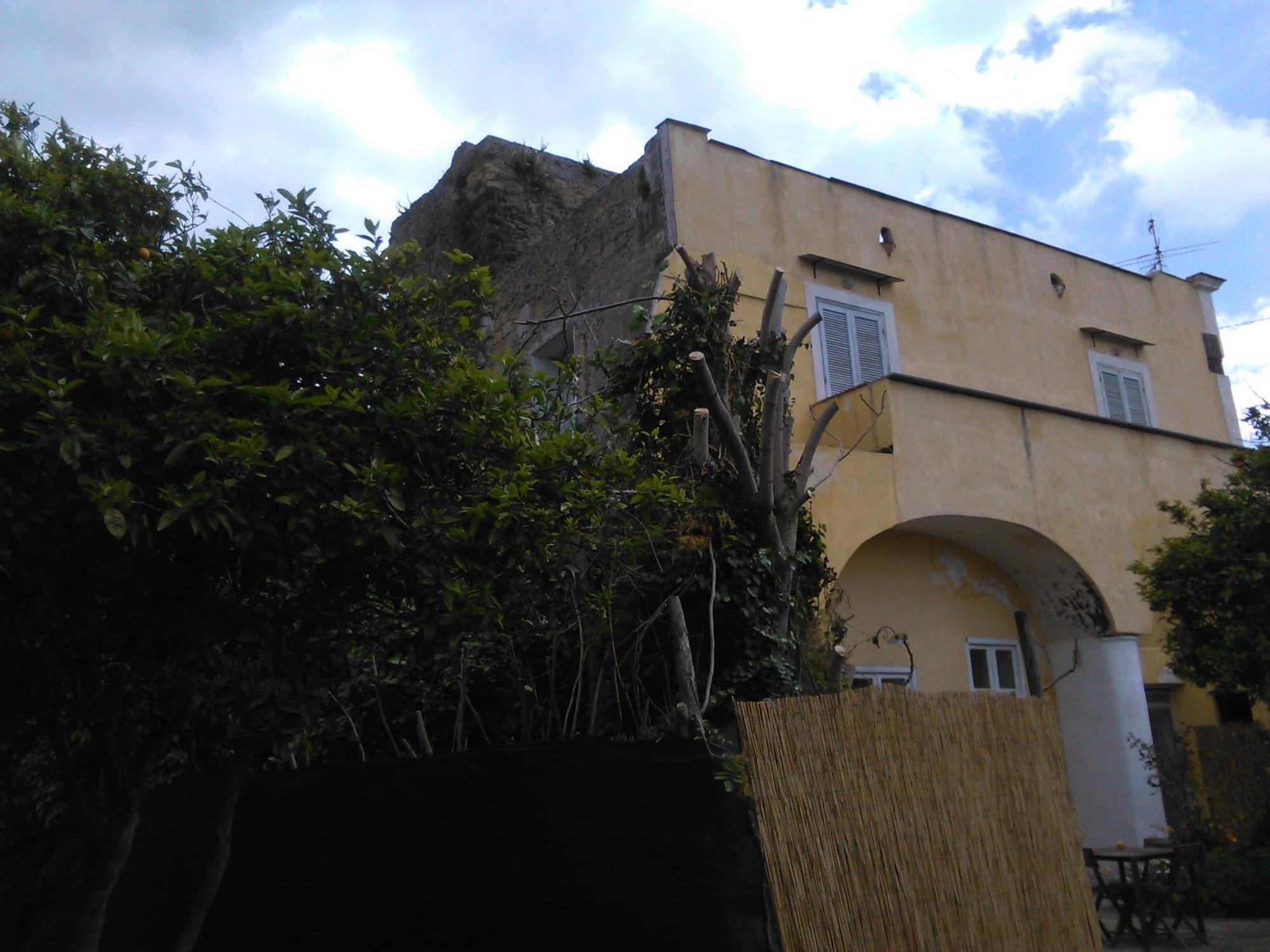 Casa Giovanni Da Procida Bed and Breakfast Esterno foto